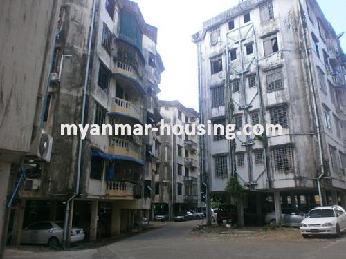 Myanmar real estate - for rent property - No.2498 - An apartment near Hledan junction in Anawrahta  housing! - View of the building.