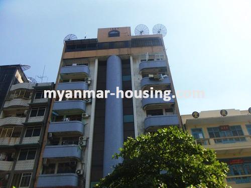 Myanmar real estate - for rent property - No.2733 - Well renovation condominium for rent in Lanmadaw ! - View of the building.