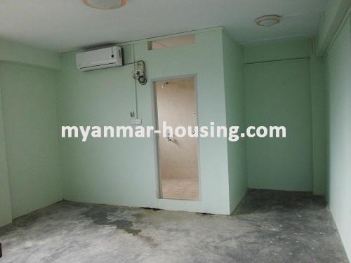 Myanmar real estate - for rent property - No.3048 - One available condo apartment for rent in Sanchaung! - View of the bed room