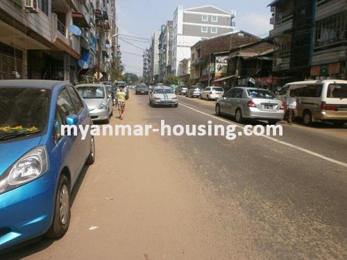Myanmar real estate - for sale property - No.2544 - Nice apartment  for  rent  now! - View of the Street.