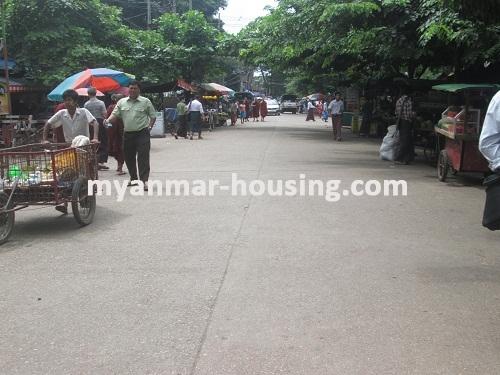 Myanmar real estate - for sale property - No.2884 - Landed house for sale, Kyeemyindaing! - View of the street.