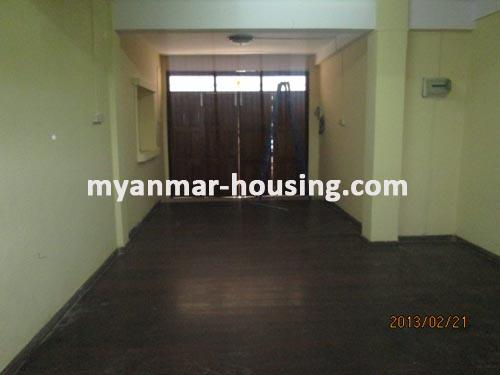 ミャンマー不動産 - 賃貸物件 - No.1122 - An apartment for rent in Mingalar Taung Nyunt ! - View of the room .