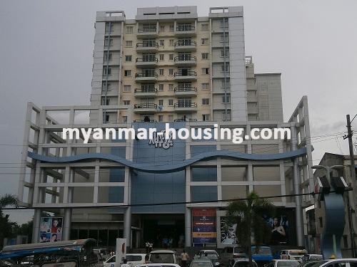 ミャンマー不動産 - 賃貸物件 - No.1364 - Condo near main road in Mayangone! - View of the building.