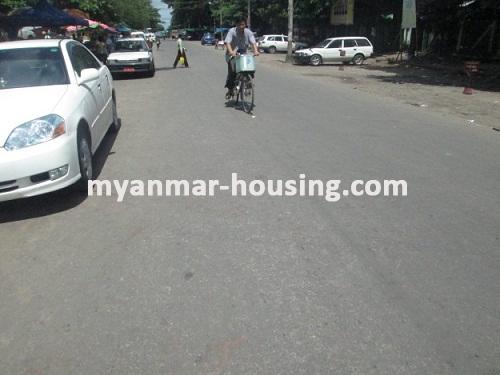 Myanmar real estate - for rent property - No.1463 - Good for shop in Kyee Myin Daing! - View of the  road .