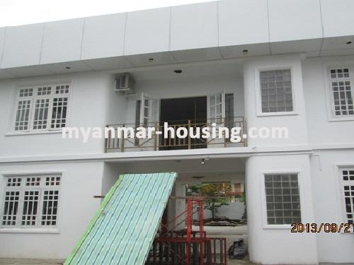 Myanmar real estate - for rent property - No.1554 - Accessible place is available in Hlaing! - Infront view  of the building.