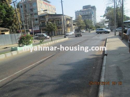 Myanmar real estate - for rent property - No.1857 - Good for show room in Mingalar Taung Nyunt! - View of the road.