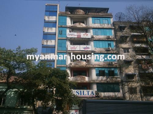 Myanmar real estate - for rent property - No.1878 - Spacious room in downtown is avaiolable! - View of the building.