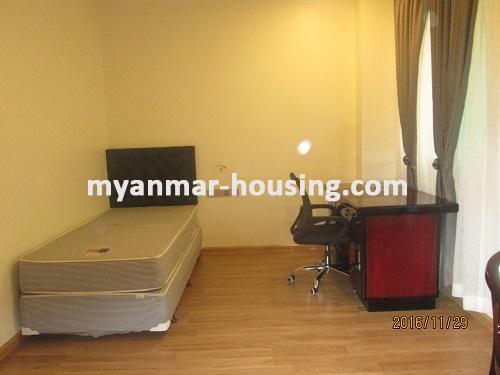 ミャンマー不動産 - 賃貸物件 - No.2286 - Condominium for rent in Ahlone Township. - View of bed room