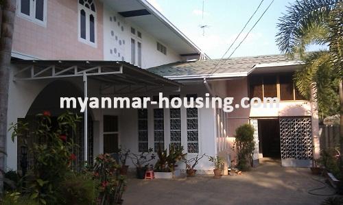 ミャンマー不動産 - 賃貸物件 - No.2849 -  Grand Landed House for rent - South Okkalapa! - View of the building