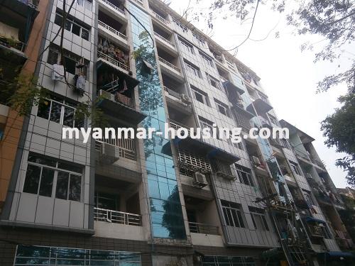 ミャンマー不動産 - 賃貸物件 - No.2883 - Ground Floor for rent with 2 Bed Rooms- Botahtaung Township - View of the building