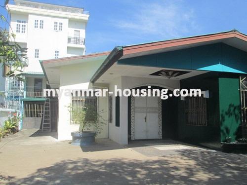 ミャンマー不動産 - 賃貸物件 - No.3045 - A Nice Landed House for rent in Lanmadaw Township. - View of the Building