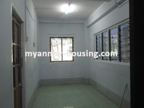 ミャンマー不動産 - 賃貸物件 - No.3346 - An Apartment with reasonable price for rent in Moesandar Street. - View of the room