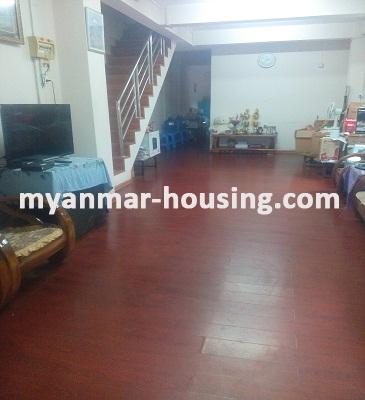 ミャンマー不動産 - 賃貸物件 - No.3560 - A Good apartment for rent in Kyauk Kone Street at Yankin Township. - View of the living room