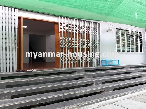 ミャンマー不動産 - 賃貸物件 - No.3565 - A ground floor for shop or office Yaw Min Gyi Area! - Front View 