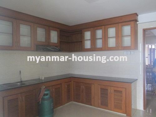 ミャンマー不動産 - 賃貸物件 - No.3574 - A Condo room for rent in White Cloud Condo Botahtaung Township.  - View of the Kitchen room