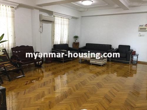 ミャンマー不動産 - 賃貸物件 - No.3615 - A good room for rent in YawMinGyi Condo in Dagon Township. - View of the Living room