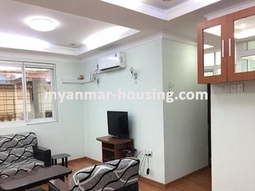 ミャンマー不動産 - 賃貸物件 - No.3684 - Nice condo apartment near Hledan Junction! - living room