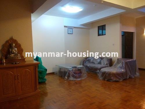 ミャンマー不動産 - 賃貸物件 - No.3766 - Wide space condo room for rent in Balazon Condo. - View of the living room