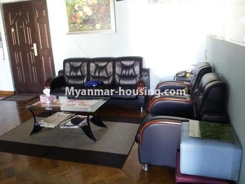 ミャンマー不動産 - 賃貸物件 - No.3783 - Good room for rent in Mya Yaik Condo. - View of the Living room