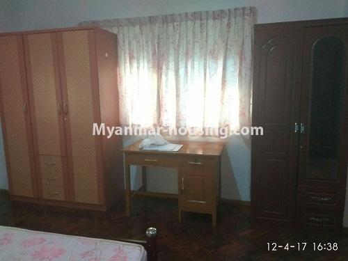 ミャンマー不動産 - 賃貸物件 - No.3796 - Good room for rent in Shwe Chan Thar Condo in Tarmway Township. - view of the bed room