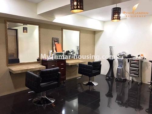 ミャンマー不動産 - 賃貸物件 - No.3798 - Standard room for rent in Pyay Garden Condo. - View of Beauty Salon 