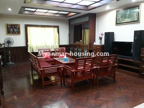 ミャンマー不動産 - 賃貸物件 - No.3802 - Good room for rent in Shwe Chan Thar Condo in Tarmway Township - View of the living room