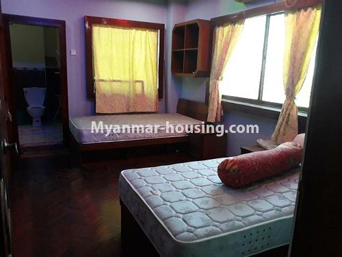 ミャンマー不動産 - 賃貸物件 - No.3802 - Good room for rent in Shwe Chan Thar Condo in Tarmway Township - View of the bed room