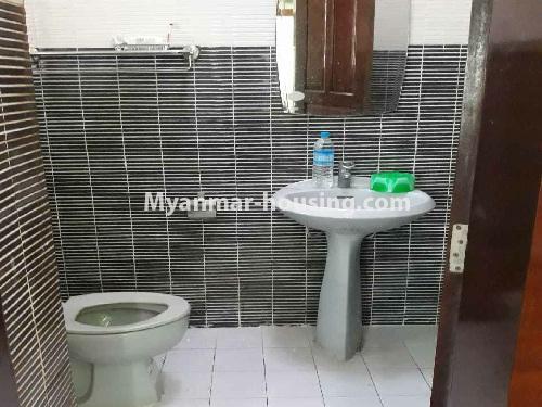 ミャンマー不動産 - 賃貸物件 - No.3802 - Good room for rent in Shwe Chan Thar Condo in Tarmway Township - View of the Toilet and Bathroom