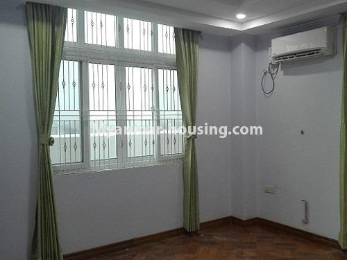 ミャンマー不動産 - 賃貸物件 - No.3833 - A Condo room for rent in Myat Sumon Condo. - View of the Bed room