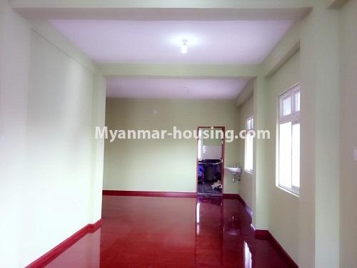 ミャンマー不動産 - 賃貸物件 - No.3854 - A Condo room for rent in Mingalar Taung Nyunt Township. - View of the living room