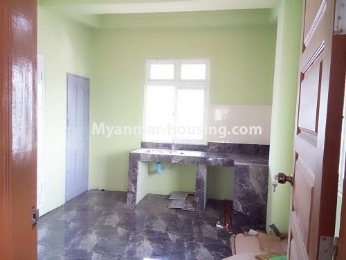 ミャンマー不動産 - 賃貸物件 - No.3854 - A Condo room for rent in Mingalar Taung Nyunt Township. - View of Kitchen room