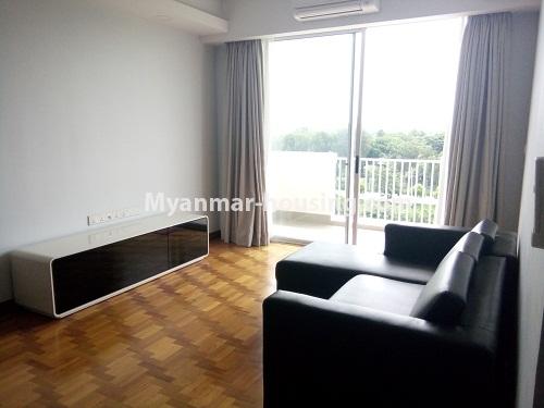 ミャンマー不動産 - 賃貸物件 - No.3911 - A Condo room for rent in Star City Condo. - View of the living room