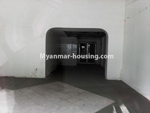 Myanmar real estate - for rent property - No.3976 - A good shop room for rent in Pearl Condo. - view of the room