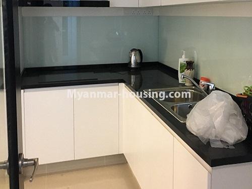 ミャンマー不動産 - 賃貸物件 - No.4031 - Swimming pool View room for rent in G.E.M.S Condo. - View of the kitchen room.