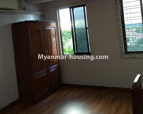 ミャンマー不動産 - 賃貸物件 - No.4046 - Condo room for rent in University Yeik Mon Condo. - master bedroom