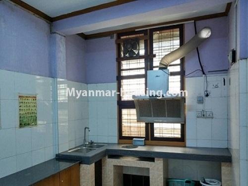 ミャンマー不動産 - 賃貸物件 - No.4050 - House for rent in Mayangone! - kitchen