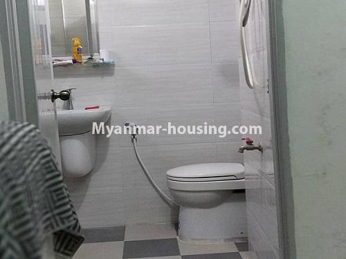 ミャンマー不動産 - 賃貸物件 - No.4120 - A good Apartment for Rent in Bahan. - Toilet