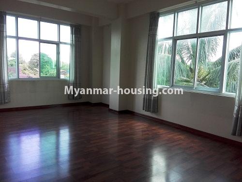 Myanmar real estate - for rent property - No.4123 - Condo room for rent in 9 mile Avenue Condo! - living room