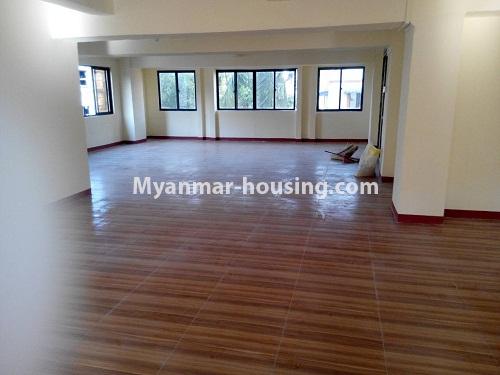 ミャンマー不動産 - 賃貸物件 - No.4339 - Condo room with office option or any training class for rent in Kamaryut! - hall view