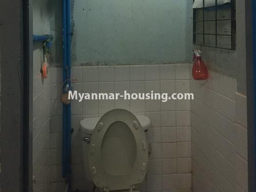 Myanmar real estate - for rent property - No.4667 - Two BH apartment for rent near Yankin Center! - toilet view