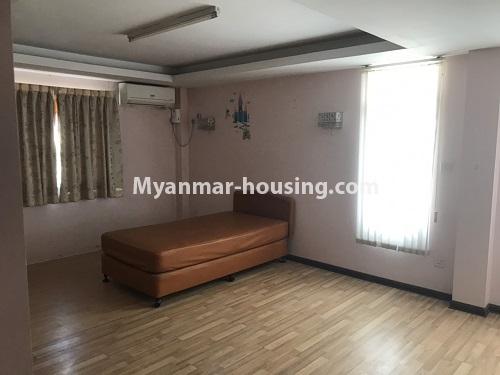 ミャンマー不動産 - 賃貸物件 - No.4671 - Duplex Penthouse with panoramic view of Yangon Cityfor rent in Sanchaung! - bedroom 2 view