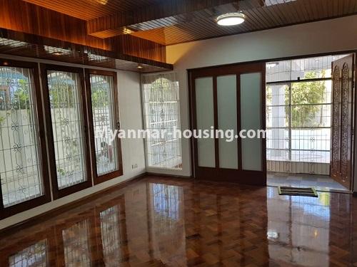 ミャンマー不動産 - 賃貸物件 - No.4702 - Six BHK two storey landed house for rent in Golden Valley, Bahan! - living room view