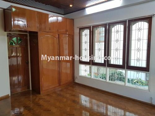 ミャンマー不動産 - 賃貸物件 - No.4702 - Six BHK two storey landed house for rent in Golden Valley, Bahan! - master bedroom view