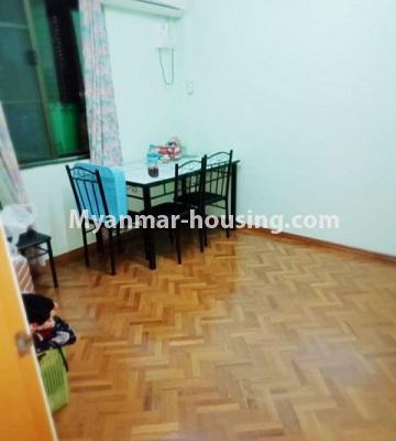 ミャンマー不動産 - 賃貸物件 - No.4713 - 3BHK apartment in Shwe Ohn Pin Housing, Yankin! - dining area view