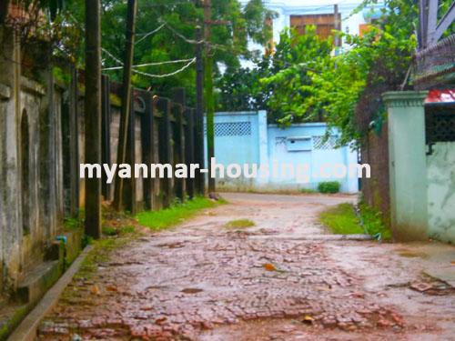 Myanmar real estate - for sale property - No.1146 - A good landed house in Insein Township. - view of the street.