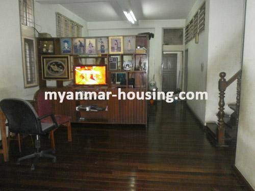 缅甸房地产 - 出售物件 - No.1395 - A good landed house (3) Buildings is near Tarmway Market ! - View of the living room