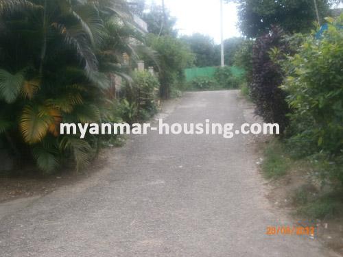 Myanmar real estate - for sale property - No.1438 - A good landed house to sell in Hlaing township . - View of the street