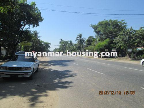 Myanmar real estate - for sale property - No.1663 - Land available in South Okkalapa - View of the street