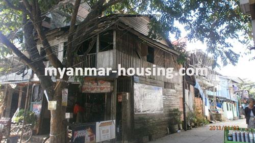 Myanmar real estate - for sale property - No.1685 - Easy for transportation in Mayangone! - Infront view of the house.