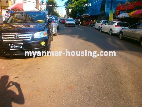 Myanmar real estate - for sale property - No.2235 - Good Condot for Sale in Dagon - View of the street.